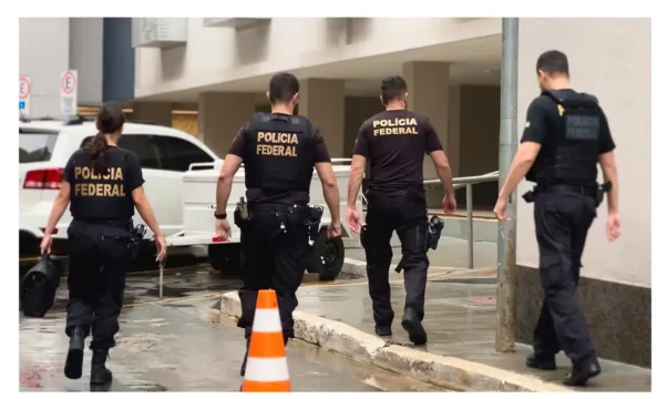 Fraudes no INSS: ex-ministro de Bolsonaro e deputados são alvos da PF