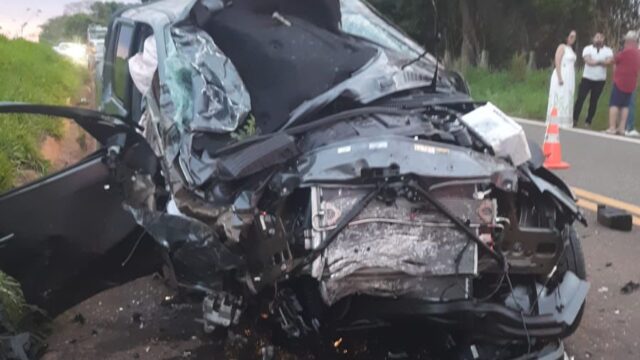 Acidente frontal na GO-164 deixa cinco mortos; três das vítimas eram policiais militares de Goiás