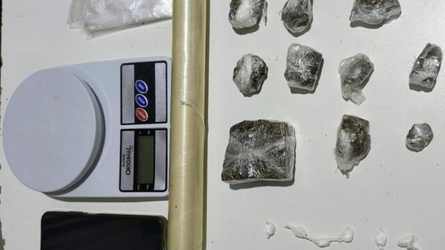 Polícia Militar realiza operação e prende envolvidos por tráfico de drogas em Abadia dos Dourados