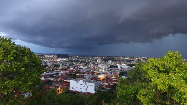 Previsão do tempo: terça-feira terá sol entre nuvens e pancadas de chuva em Catalão