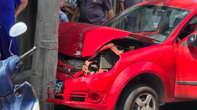 Acidente em cruzamento deixa mulher ferida no bairro São João, em Catalão