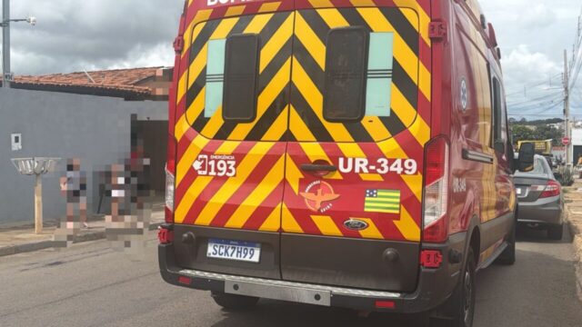 Motociclista fica ferido após colisão com carro no bairro dos Lucas, em Catalão