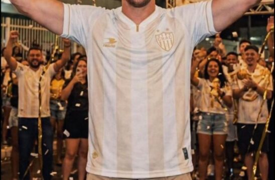 CRAC entra em nova era e lança camisa exclusiva de Réveillon