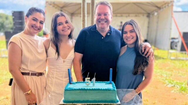 Prefeito de Corumbaíba, Wisner Araújo comemora 51 anos ao lado de familiares e amigos
