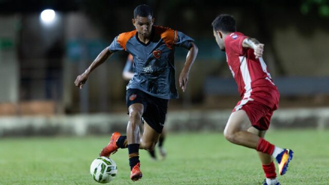Abecat Ouvidorense vence o Brasília FC por 2 a 0 no Estádio Luiz Benedito, em Ouvidor
