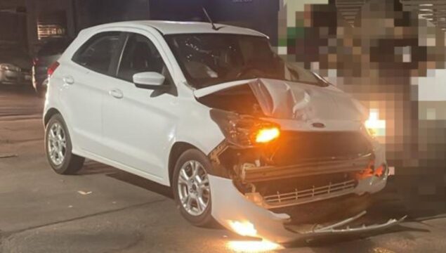 Motorista é preso por dirigir embriagado após avançar sinalização e causar acidente em Catalão, diz PM