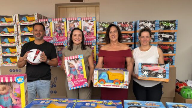 Prefeitura de Cumari distribui cerca de 500 brinquedos e encerra programação de Natal