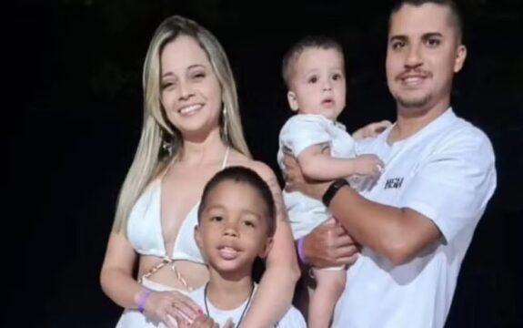 Acidente na BR-040 deixa cinco mortos, entre eles quatro da mesma família, em Paracatu