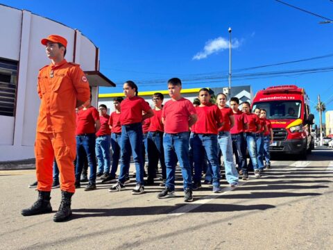 Programa Bombeiro Mirim forma jovens cidadãos com apoio da CMOC Brasil em Catalão