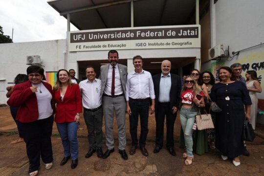MEC visita instalações da Universidade Federal de Jataí