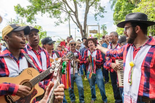 Folia de Reis retorna à Chácara Patrocínio neste domingo (18) para sua 9ª edição em Nova Aurora