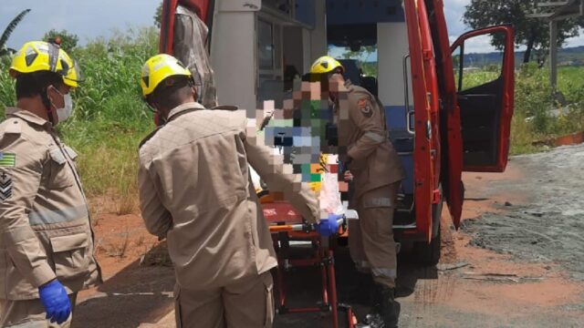Homem de 47 anos sofre fratura exposta em acidente com máquina industrial em Caldas Novas