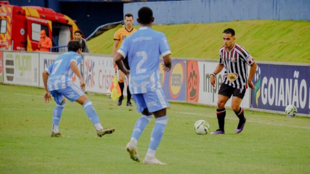 Com o pior ataque do Goianão 2026, Crac perde para o Anápolis por 2 a 0 no Jonas Duarte, sofre a terceira derrota consecutiva e se afunda na tabela da competição