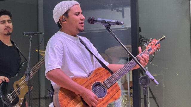 Felipe Rodrigues encerra Projeto de Vida 2026 da 5ª Igreja Quadrangular de Catalão com noite de adoração
