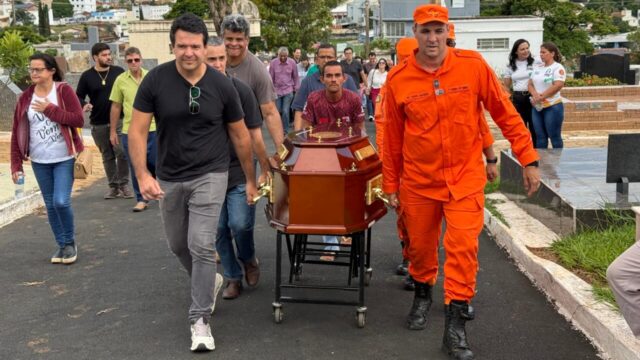 Ex-prefeito e ex-deputado federal, Haley Margon Vaz é sepultado em Catalão sob forte comoção e cortejo pelas ruas da cidade