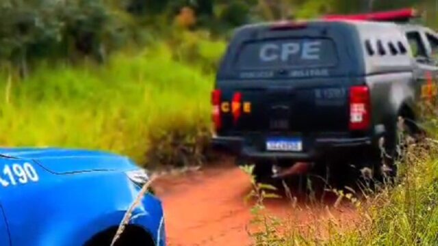 Força Tática, CPE e 7º BPM prendem mulher por tráfico de drogas em Morrinhos