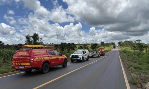 Jovem de 29 anos morre em colisão entre carro e carreta na MGC-497, em Uberlândia