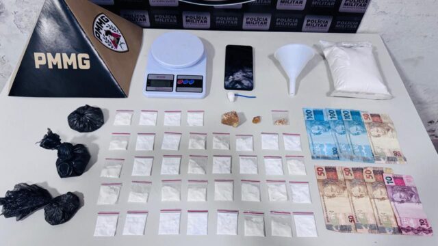 Homem de 24 anos é preso por tráfico de drogas no bairro Cidade Jardim, em Araguari