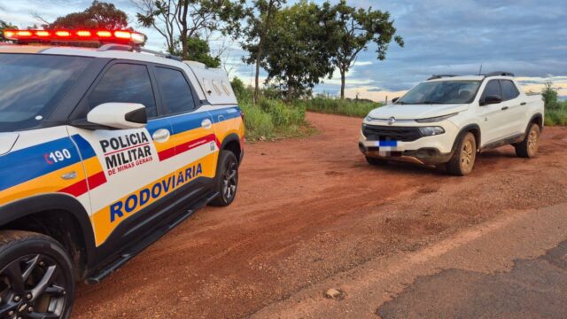 Caminhonete clonada é apreendida na MG-188 e veículo roubado em SP é recuperado em Coromandel