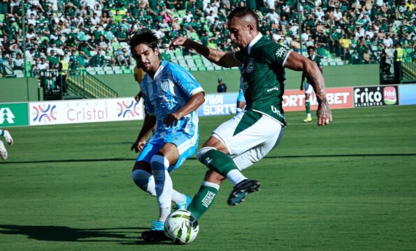 Goiás atropela o Crac por 4 a 1 na Serrinha, elimina adversário e avança às semifinais do Goianão 2026