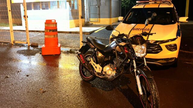 Motocicleta clonada é apreendida durante operação policial na MGC-452, em Tupaciguara