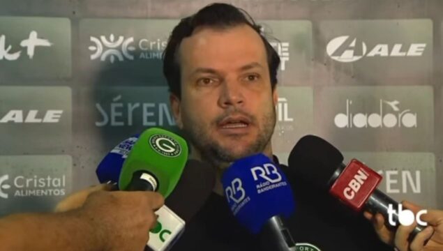 Técnico do Goiás, Daniel Paulista, culpa gramado pesado e clima como fatores para empate com o CRAC