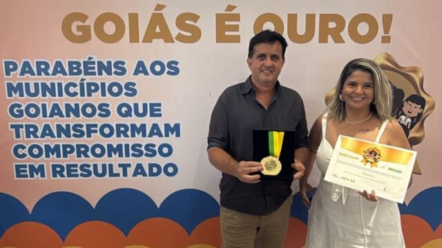 Goiandira recebe Selo Ouro em reconhecimento por avanços na alfabetização
