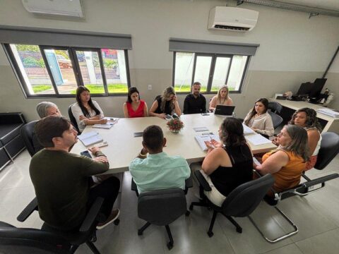 UFCAT firma parceria com mais três municípios para a oferta de cursos do Programa Escola da Terra