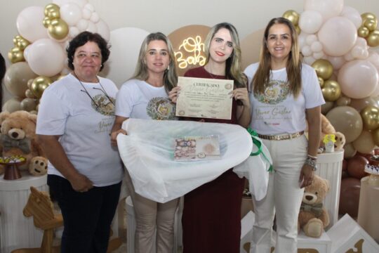 Encerramento do curso “Viver Gestar” reúne gestantes e autoridades em Ouvidor