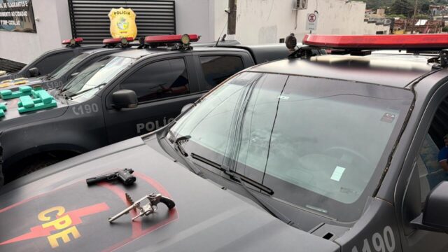 Polícia Militar desmantela ponto de armazenamento de drogas e prende três suspeitos em Catalão
