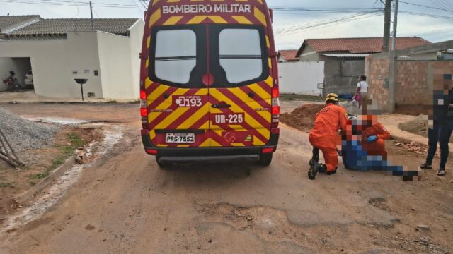 Mulher fica ferida após queda de moto no bairro Jardim Cidade, em Catalão