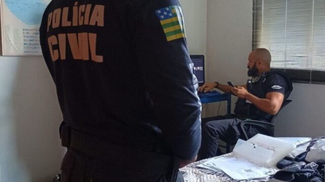 Polícia Civil cumpre mandado em investigação de armazenamento de material de exploração s3xu4l infantil em Morrinhos