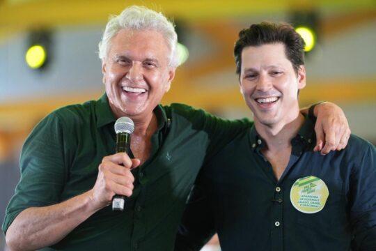 Caiado lança Daniel Vilela ao governo com presença de 209 prefeitos, em Jaraguá