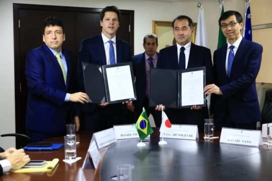 Daniel Vilela consolida parceria entre Goiás e Japão para exploração de minerais críticos