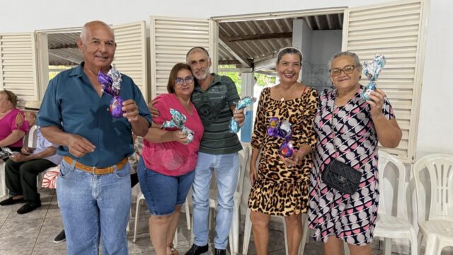 Secretaria de Assistência Social de Corumbaíba promove entrega de ovos de Páscoa durante evento da 3ª idade