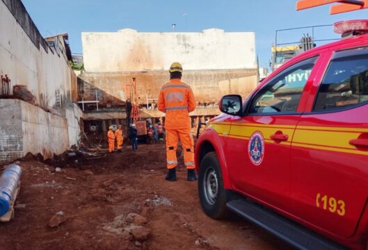 Operário morre após falha em máquina perfuratriz em obra no Morada da Colina, em Uberlândia