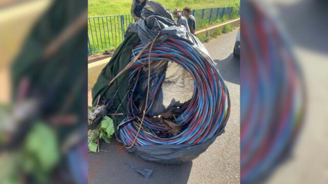 Polícia Militar prende três suspeitos com 300 kg de fios furtados da rede elétrica em Uberlândia