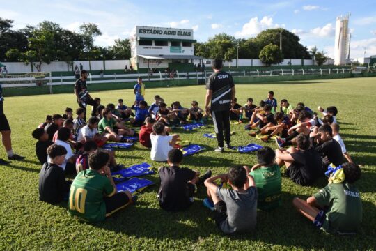 Peneira do Olaria reúne cerca de 600 jovens e movimenta o futebol de base em Catalão