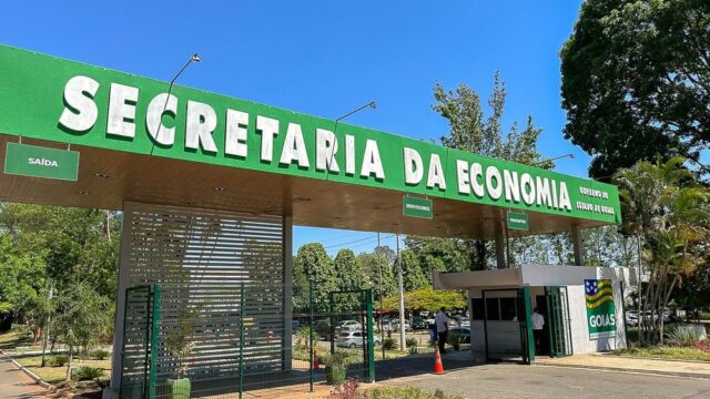 Governo de Goiás reduz ICMS para incentivar expansão da rede de transmissão de energia