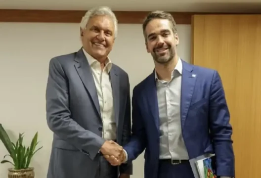 "Caiado tem todas as condições para governar o país", afirma Eduardo Leite após encontro no RS