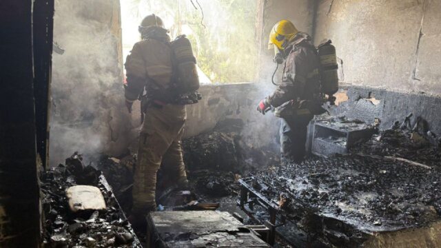 Incêndio em residência deixa morador ferido em condomínio de Uberlândia