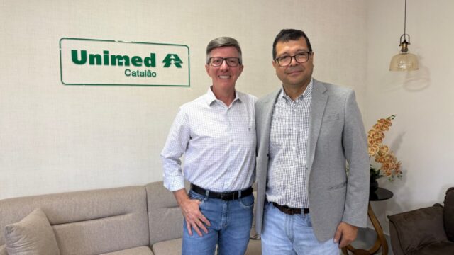 Nova diretoria da Unimed Catalão toma posse; Dr. Eder Cássio e Dr. Petterson Idelmino projetam gestão com foco em tecnologia, prevenção e transparência