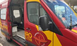 Motociclista é encontrada inconsciente após queda no Centro de Catalão Motociclista é encontrada inconsciente após queda no Centro de Catalão
