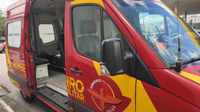 Idosa de 85 anos fica ferida após ser atropelada na faixa de pedestres no Centro de Catalão
