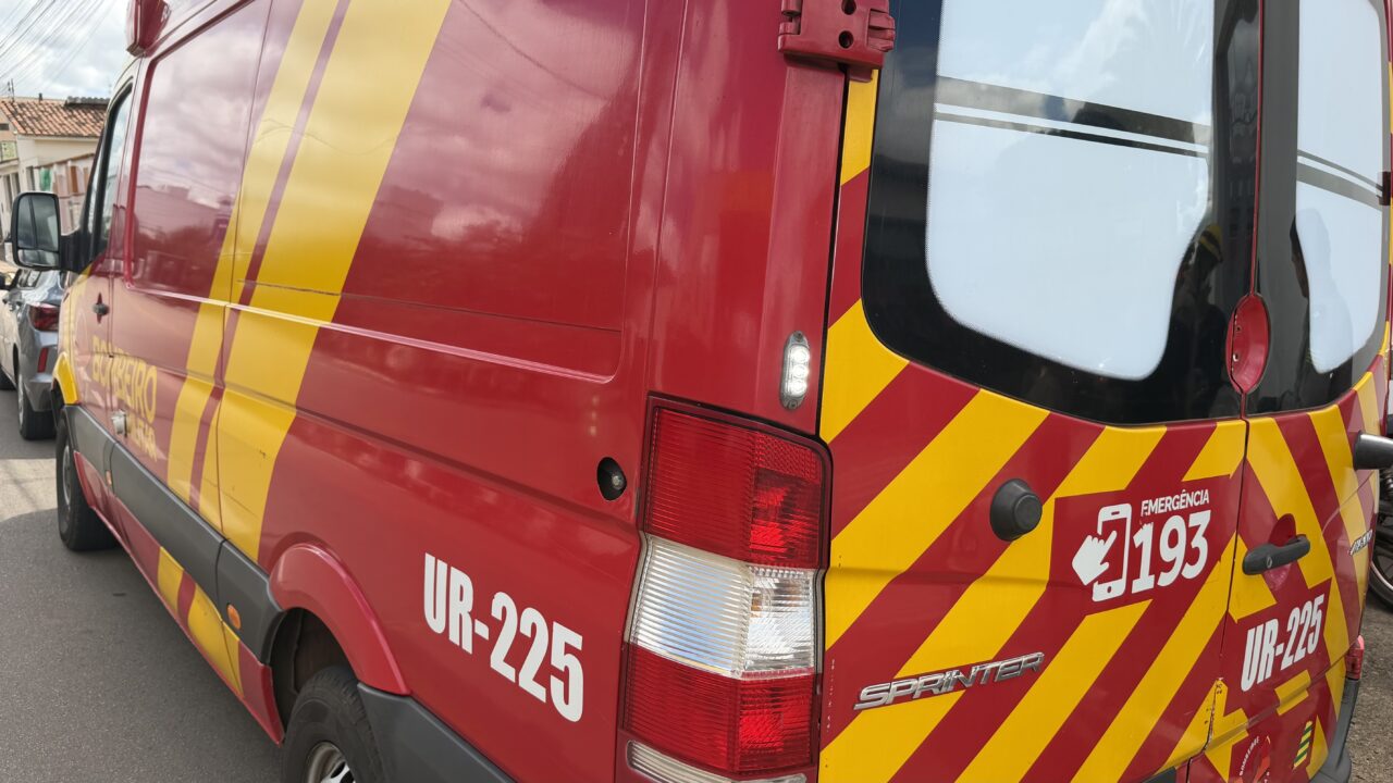 Motociclista fica ferido após queda de moto em Catalão Motociclista fica ferido após queda de moto em Catalão