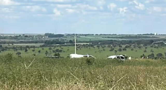 Corpo de homem com marcas de tiros é encontrado em matagal no bairro Shopping Park, em Uberlândia