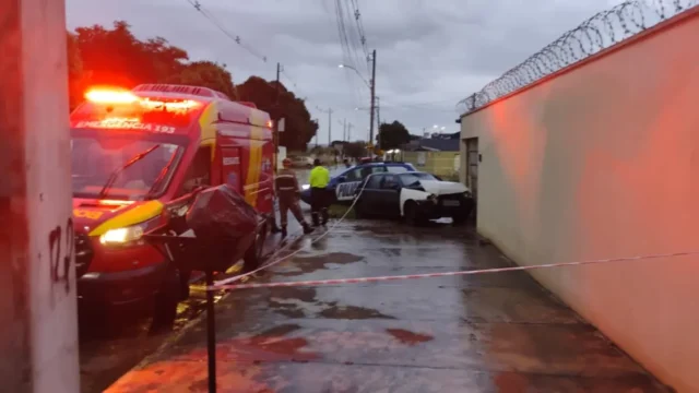 Motorista de 46 anos morre ao volante e atropela ciclista em Senador Canedo