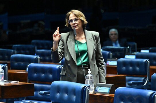 Senado aprova projeto que reconhece estágio como experiência profissional