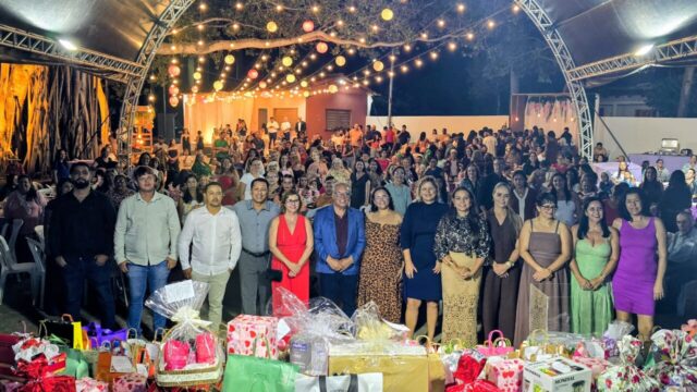 Prefeitura de Anhanguera realiza noite especial em homenagem ao Dia das Mães