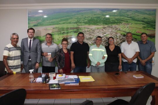Prefeitura e comissão organizadora alinham preparativos para a Festa de Santo Antônio 2026 em Ouvidor